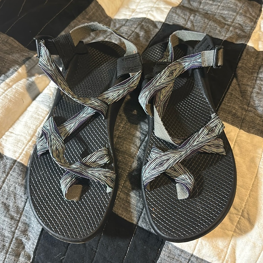 Brand new chaco